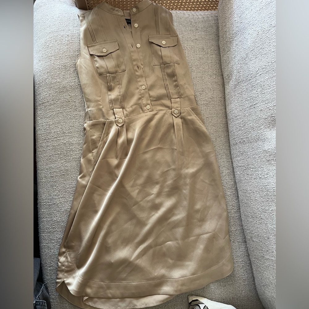 Vintage Banana Republic Beige Button-Up Blouse